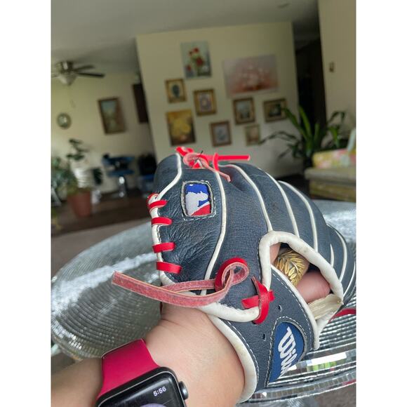 wilson pitch in for baseball glove A450 - Picture 5 of 14